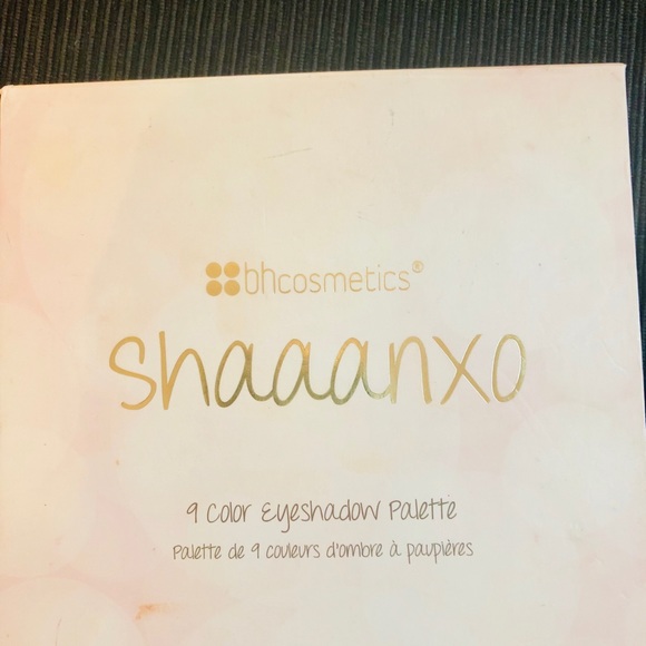 BH & Shaanxo eyeshadow & lipstick palette - Picture 2 of 4